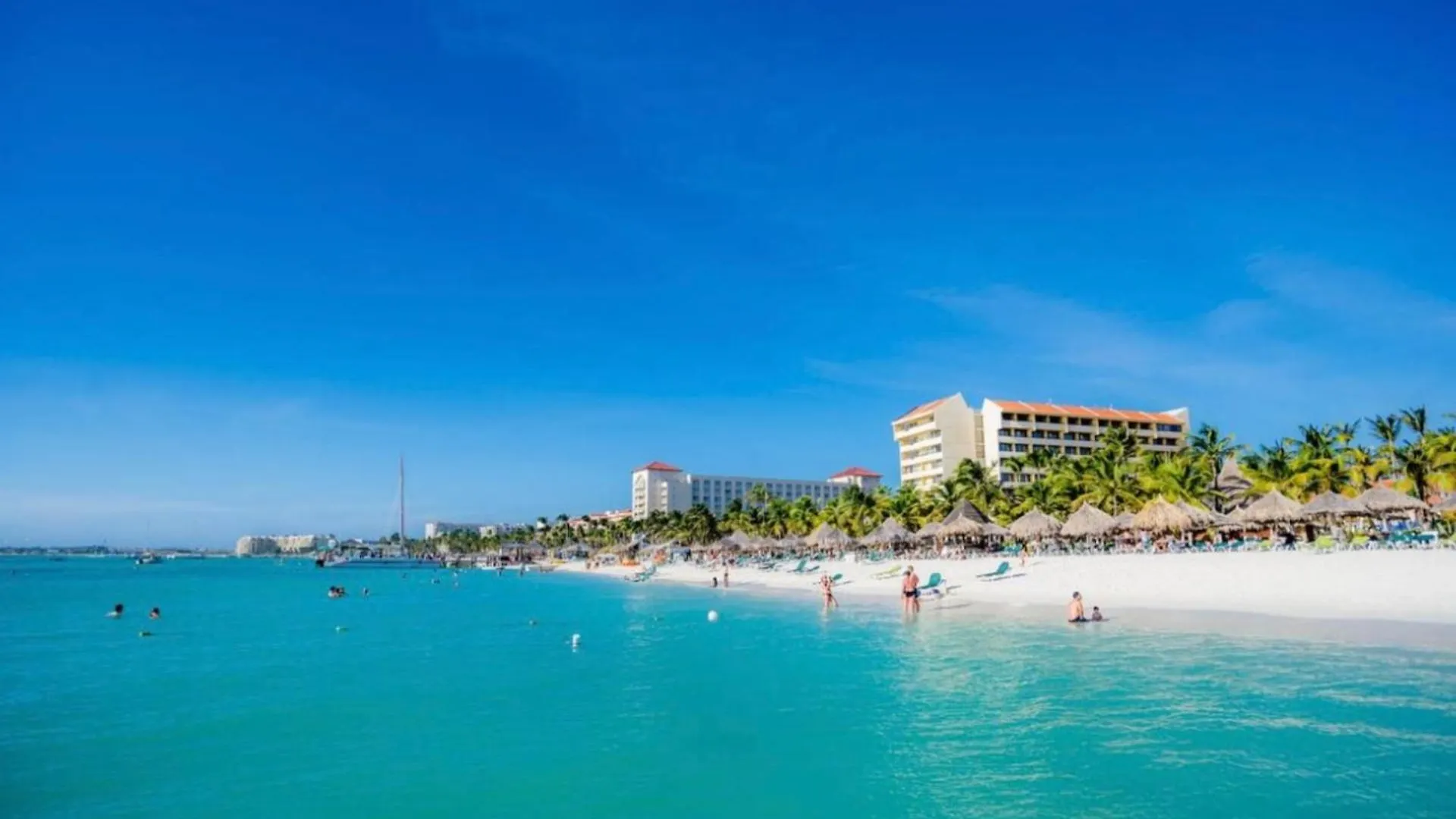 Exclusive New Luxury Townhouse With Pool In Palm Beach Aruba